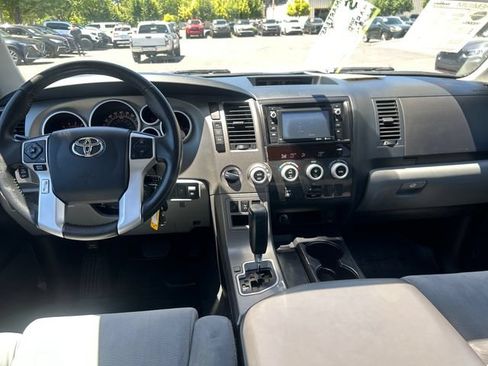 Used 2014 Toyota Sequoia SR5 AWD/4WD image 12