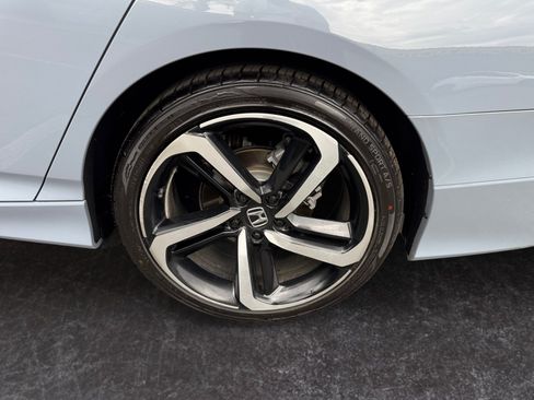 Used 2022 Honda Accord Sport image 14