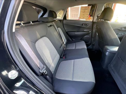 Used 2019 Hyundai Kona SEL image 26