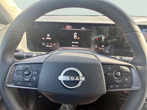 Used 2026 Nissan Sentra SR w/ Floor Mat Package FWD image 19