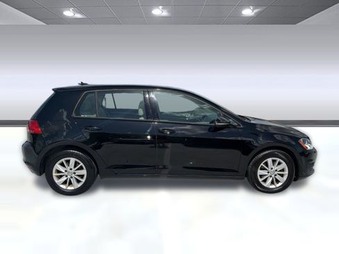 Used 2015 Volkswagen Golf S FWD image 8