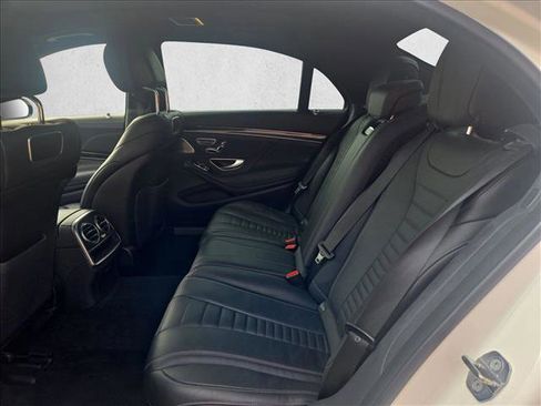 Certified 2019 Mercedes-Benz S 560 Sedan image 19