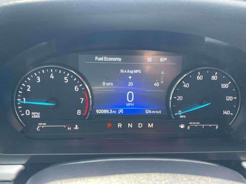 Used 2020 Ford Explorer XLT w/ Comfort Package AWD/4WD image 10