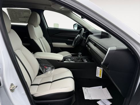 New 2026 MAZDA CX-50 AWD 2.5 S w/ Cargo Package image 19