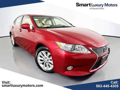 Used 2013 Lexus ES 300h w/ Luxury Pkg