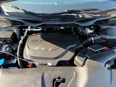 Used 2023 Honda Odyssey Elite image 31