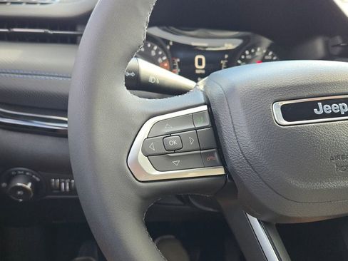 New 2026 Jeep Compass Limited w/ Limited Altitude Pack image 31