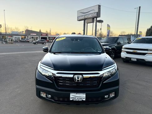 Used 2017 Honda Ridgeline Black Edition image 5