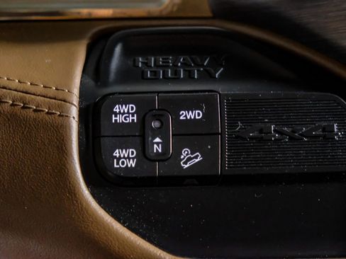 Used 2020 RAM 2500 Limited image 25