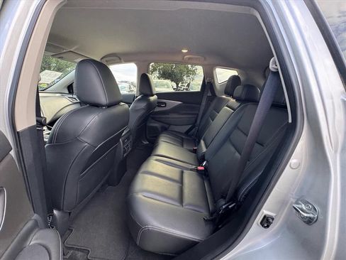 Certified 2024 Nissan Murano SV FWD image 11