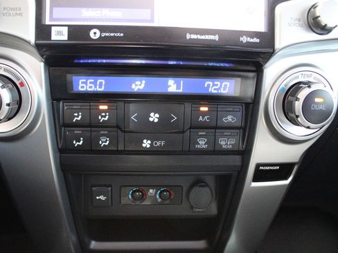 Certified 2020 Toyota 4Runner Limited AWD/4WD image 39