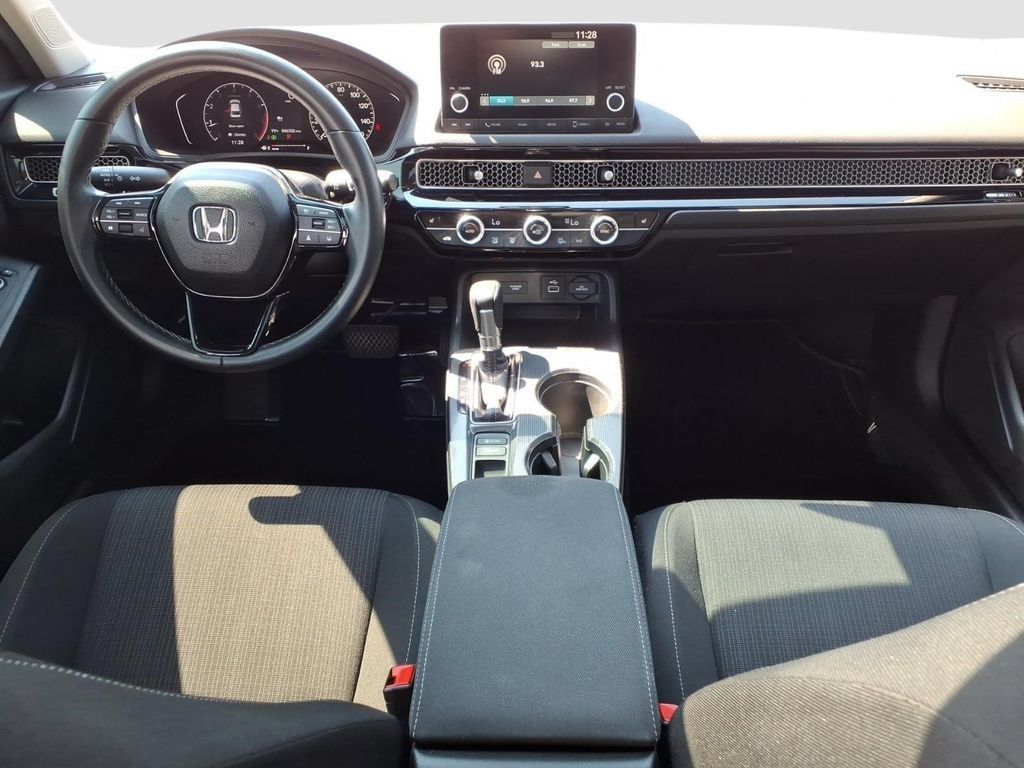 Used 2022 Honda Civic EX image 11