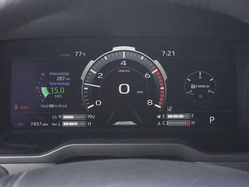 Used 2025 Toyota Tundra Limited w/ TRD Off-Road Package AWD/4WD image 11