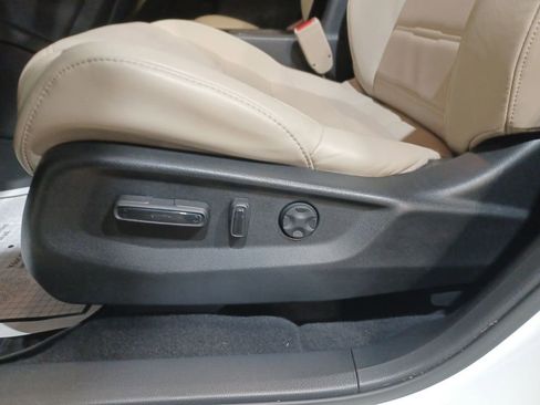 Used 2018 Honda CR-V EX-L image 14