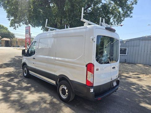 Used 2020 Ford Transit 250 Medium Roof RWD image 4