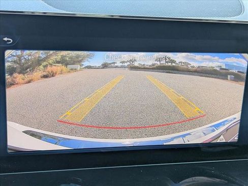 Used 2026 Mercedes-Benz GLB 250 image 13