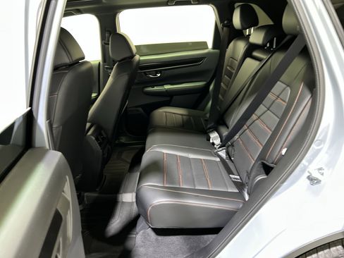Used 2025 Honda CR-V Sport-L image 17