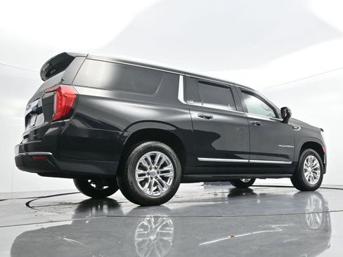 Used 2024 GMC Yukon XL SLT w/ SLT Luxury Package image 49