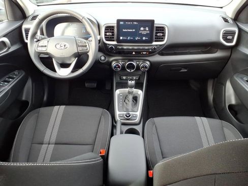 New 2026 Hyundai Venue SEL FWD image 7