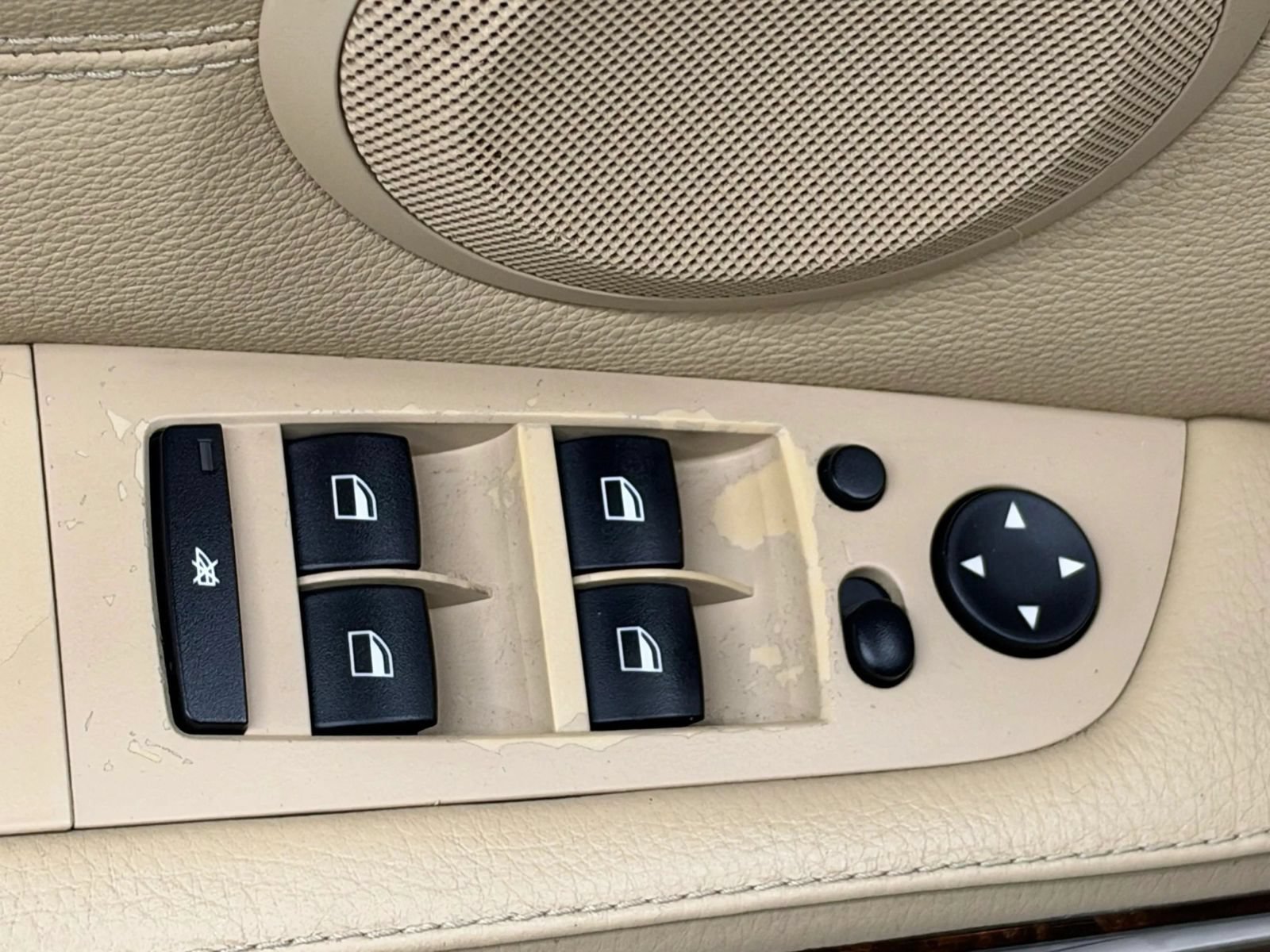 Used 2010 BMW 328i Sedan RWD image 23