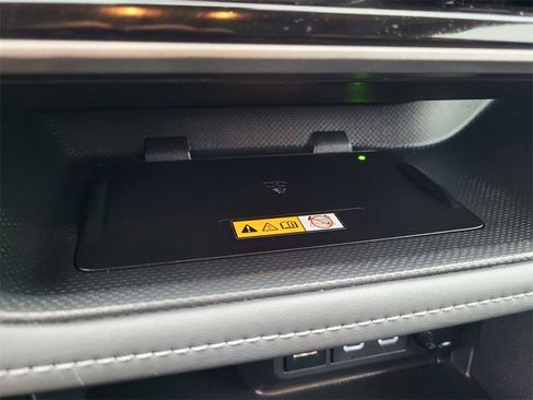 Used 2024 Toyota Highlander XLE image 23