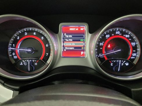 Used 2019 Dodge Journey SE w/ Blacktop Package image 23