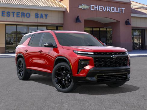 New 2026 Chevrolet Traverse RS w/ LPO, Floor Liner Package FWD image 7