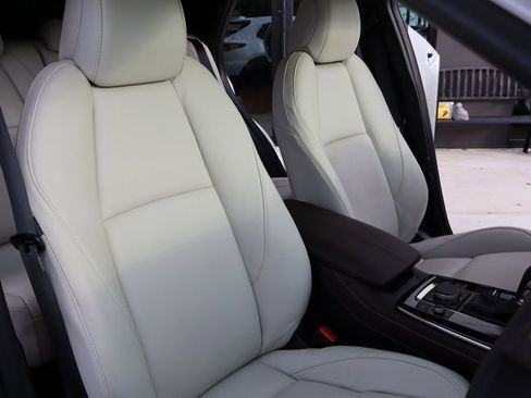 Used 2023 MAZDA CX-30 2.5 Turbo w/ Premium Package image 12