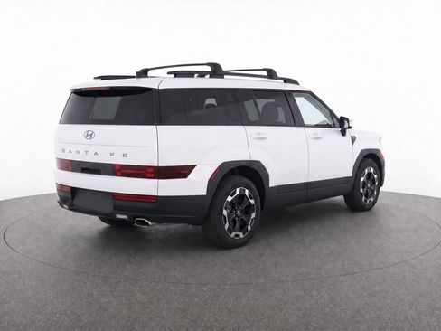 Used 2025 Hyundai Santa Fe SEL FWD image 6