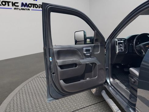 Used 2019 Chevrolet Silverado 1500 LT AWD/4WD image 21