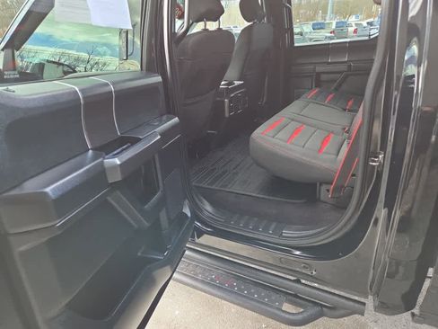 Used 2016 Ford F150 XLT w/ Equipment Group 302A Luxury image 13