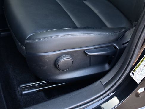 Used 2024 MAZDA CX-30 AWD 2.5 S w/ Select Sport Pkg image 17