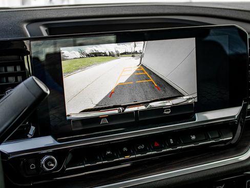 Used 2025 GMC Sierra 1500 SLT image 38