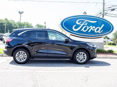 Certified 2022 Ford Escape SE