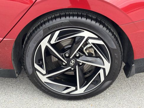 Certified 2024 Hyundai Sonata SEL w/ Convenience Package image 9