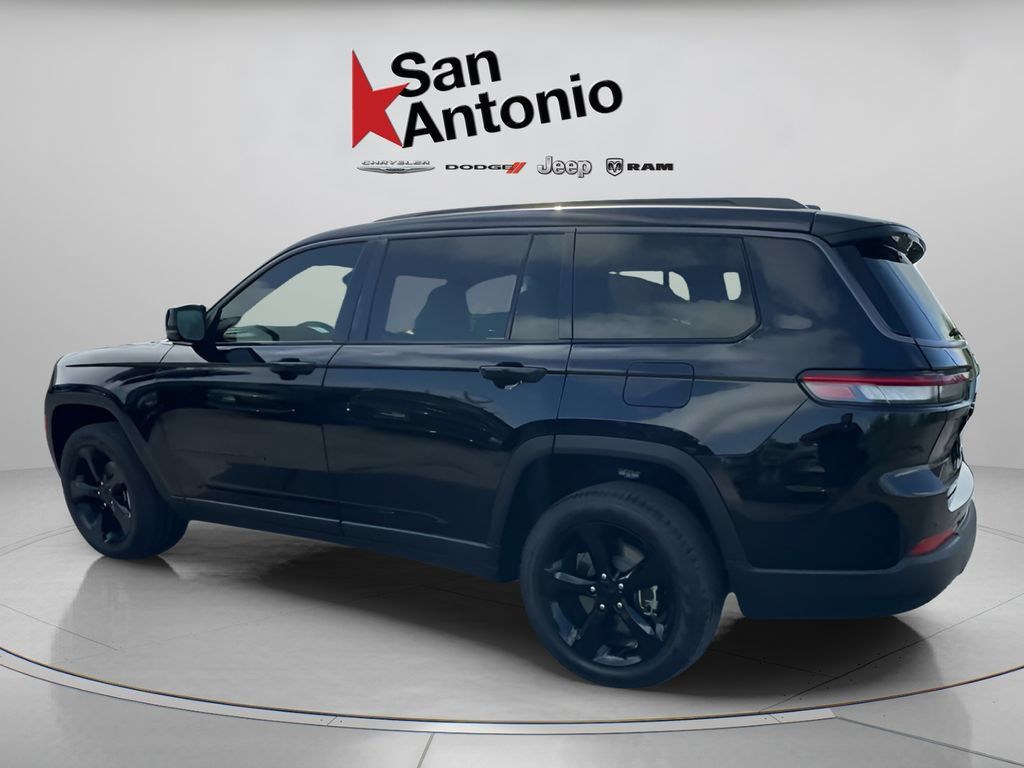 Used 2026 Jeep Grand Cherokee L Limited w/ Limited Altitude Package RWD image 10