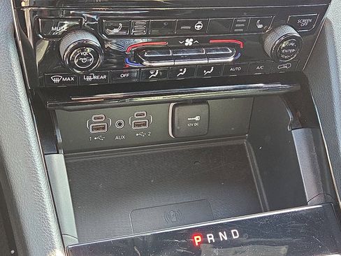 Used 2023 Jeep Grand Cherokee Altitude image 18