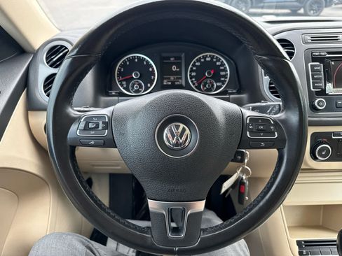 Used 2012 Volkswagen Tiguan SE AWD/4WD image 19