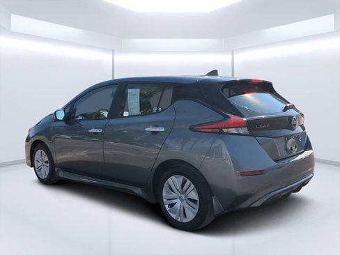 Used 2023 Nissan Leaf S image 5