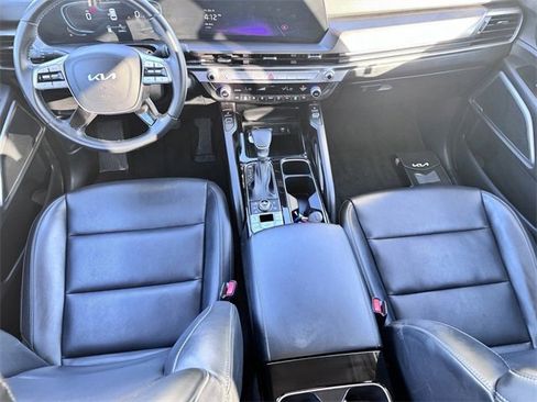 Used 2025 Kia Telluride S image 26