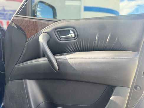 Used 2018 Nissan Armada SL image 47