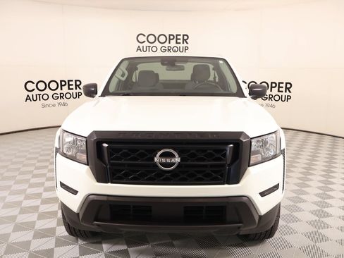 Used 2022 Nissan Frontier S RWD image 8