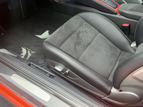 Certified 2018 Porsche 911 GT3 RWD image 13