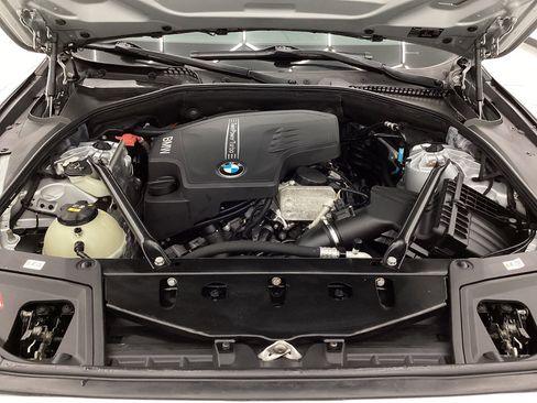Used 2015 BMW 528i xDrive Sedan image 14