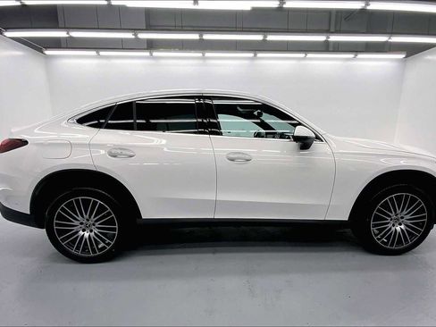 New 2026 Mercedes-Benz GLC 300 4MATIC image 9