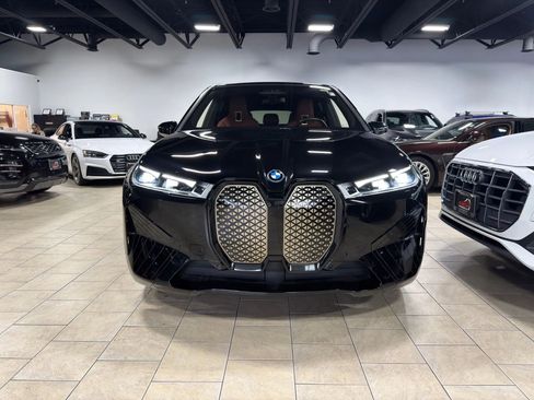 Used 2023 BMW iX M60 w/ Executive Package image 10