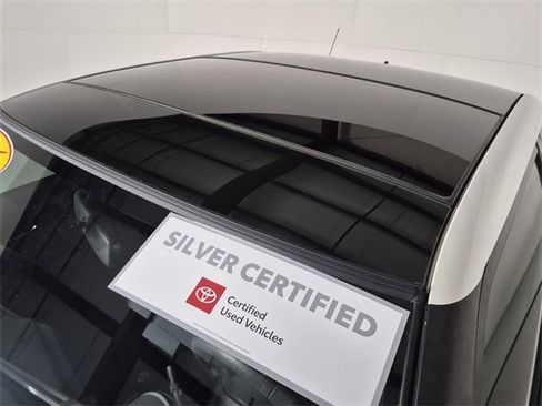 Used 2016 Scion tC Base image 9