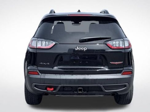 Used 2022 Jeep Cherokee Trailhawk w/ Premium Leather Package AWD/4WD image 7