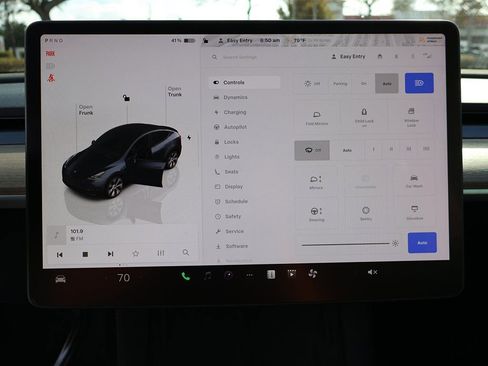 Used 2024 Tesla Model Y Long Range image 49