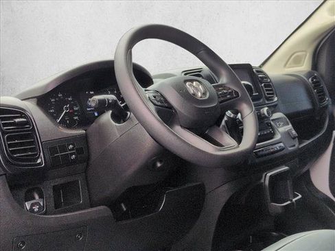 Used 2023 RAM ProMaster 2500 image 10